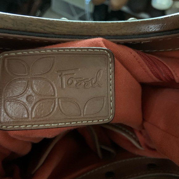 Fossil Crossbody Bag - Picture 5 of 6